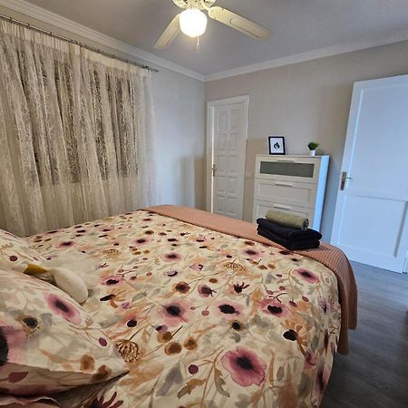 Apartamento Sara Apartment ซานตาครูซ เด เตเนริเฟ ภายนอก รูปภาพ